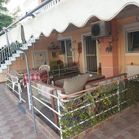 Anna Apartments Nea Peramos (Macedonia) Exterior foto